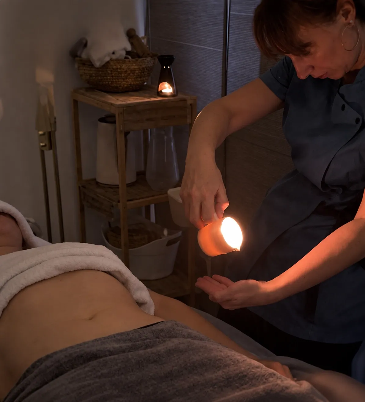 Massage à la bougie en cours